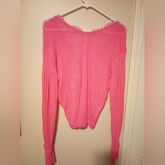 Free People women's long sleeve sweater v-neck - Picture 3 of 4